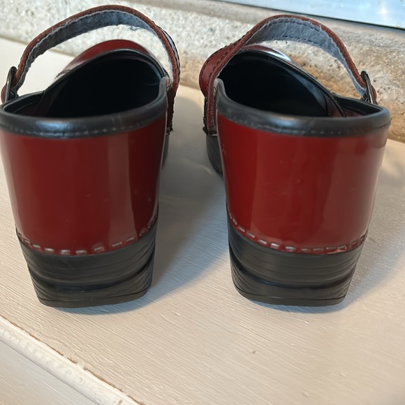 Dansko Mary Jane clog size 39 EUC - Picture 3 of 8